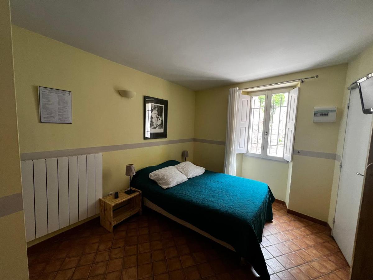 איגוינס Le Vieux Chateau מראה חיצוני תמונה