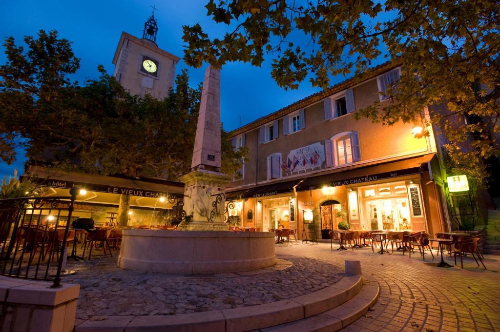 איגוינס Le Vieux Chateau מראה חיצוני תמונה
