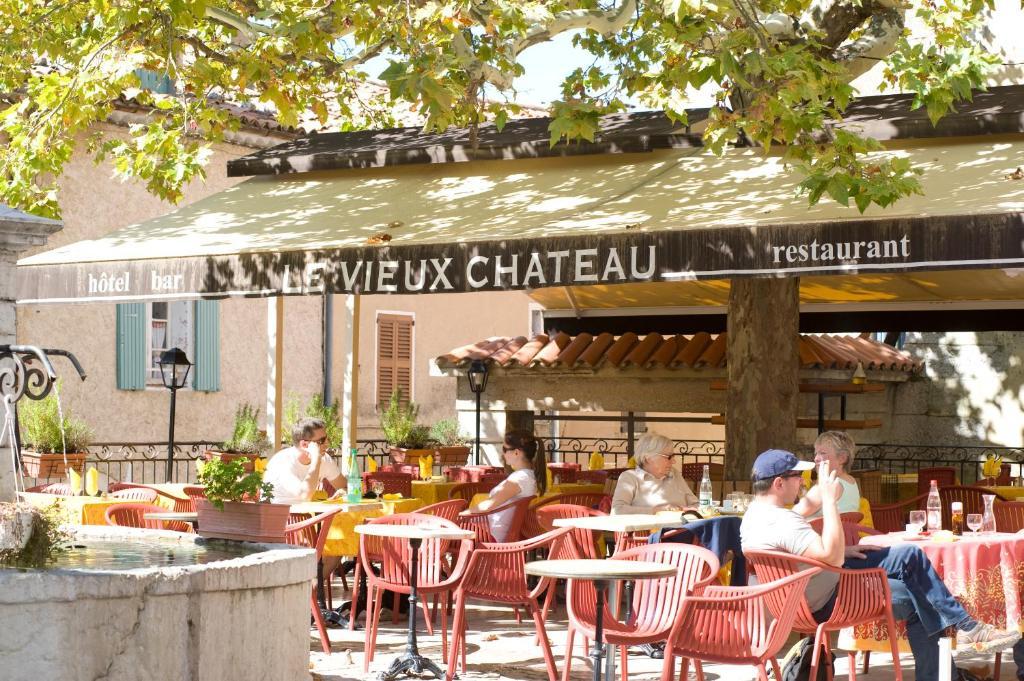 איגוינס Le Vieux Chateau מראה חיצוני תמונה