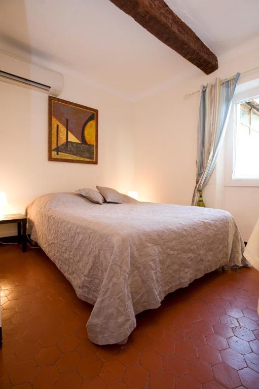 איגוינס Le Vieux Chateau מראה חיצוני תמונה
